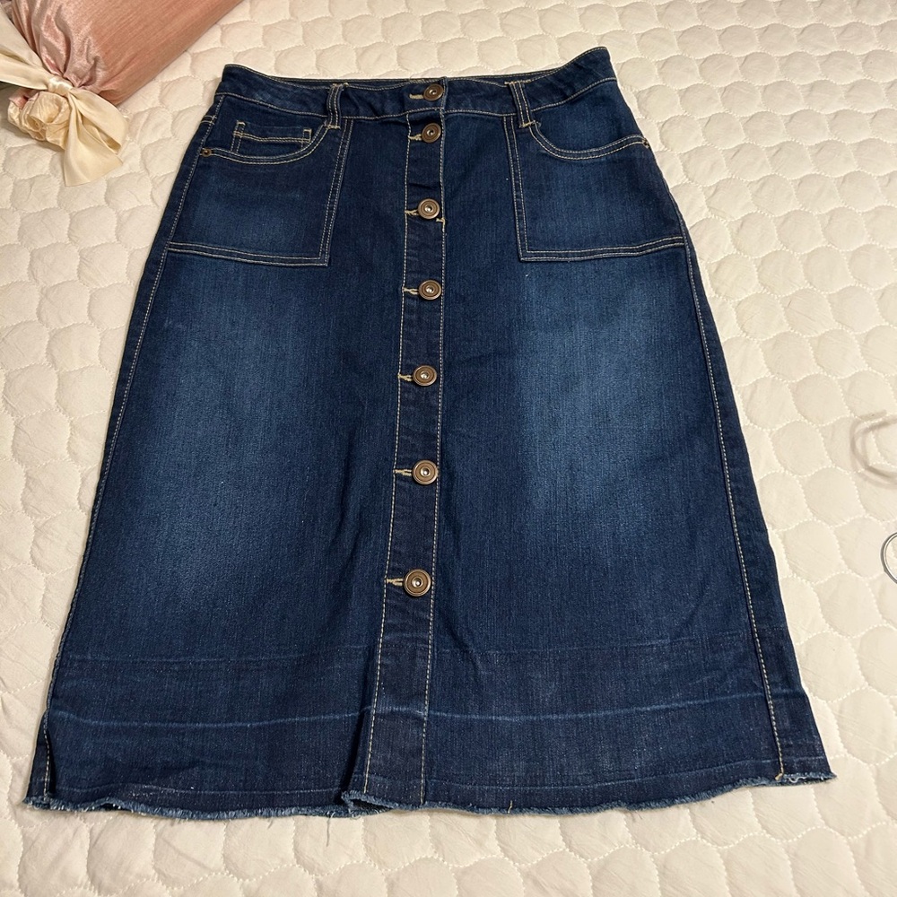 Sz 8 Midi Denim Skirt - EUC
